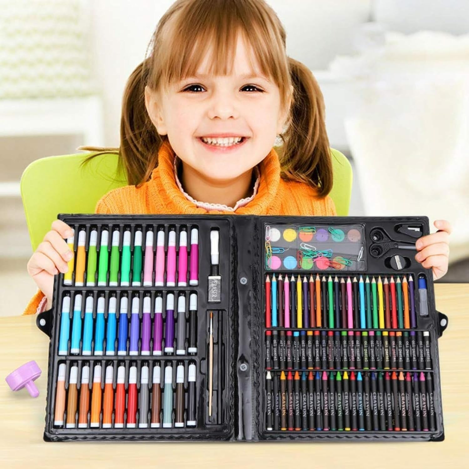 150-Piece Kids Art Set - Design B